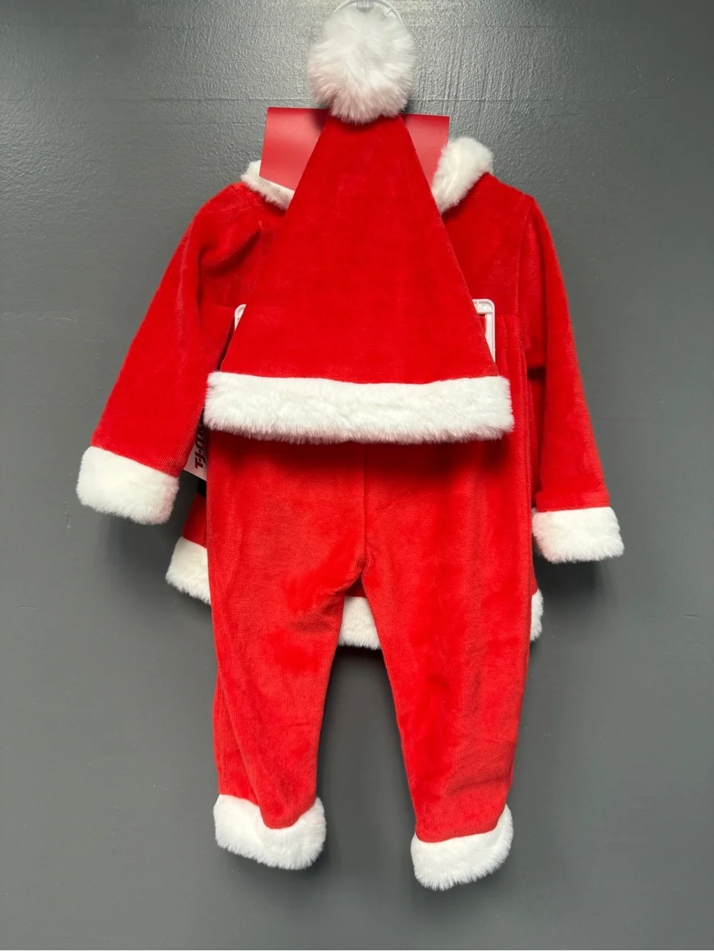 NWT Rudolph Baby My First Christmas 3-Piece Santa Outfit – 9 Months